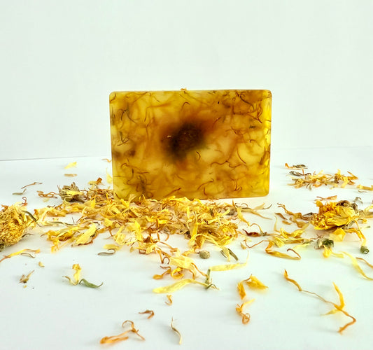 Възстановяващ билков сапун с невен